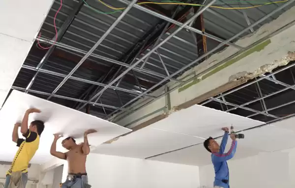 Chuẩn bị vật tư, thiết bị thi công