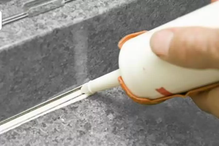 Các tiêu chí chọn mua keo tẩy silicon phù hợp